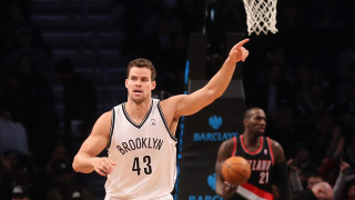 New York City Nightclub DJs Will Not Stop Tormenting Kris Humphries